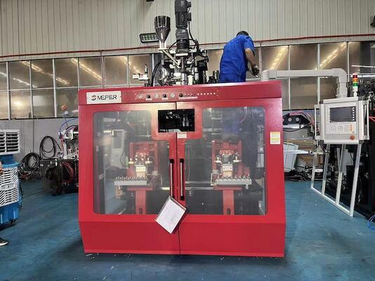 Triple Die Head Double Station Extrusion Blow Molding Machine MP70FS